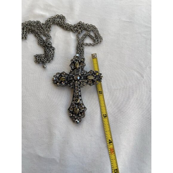 Vintage Silver Cross Necklace Gray Rhinestones Large Pendant Stones Religious - Picture 7 of 14